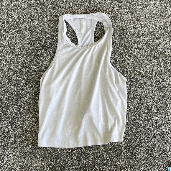 Fabletics training top, size small, light purple - Picture 1 of 1